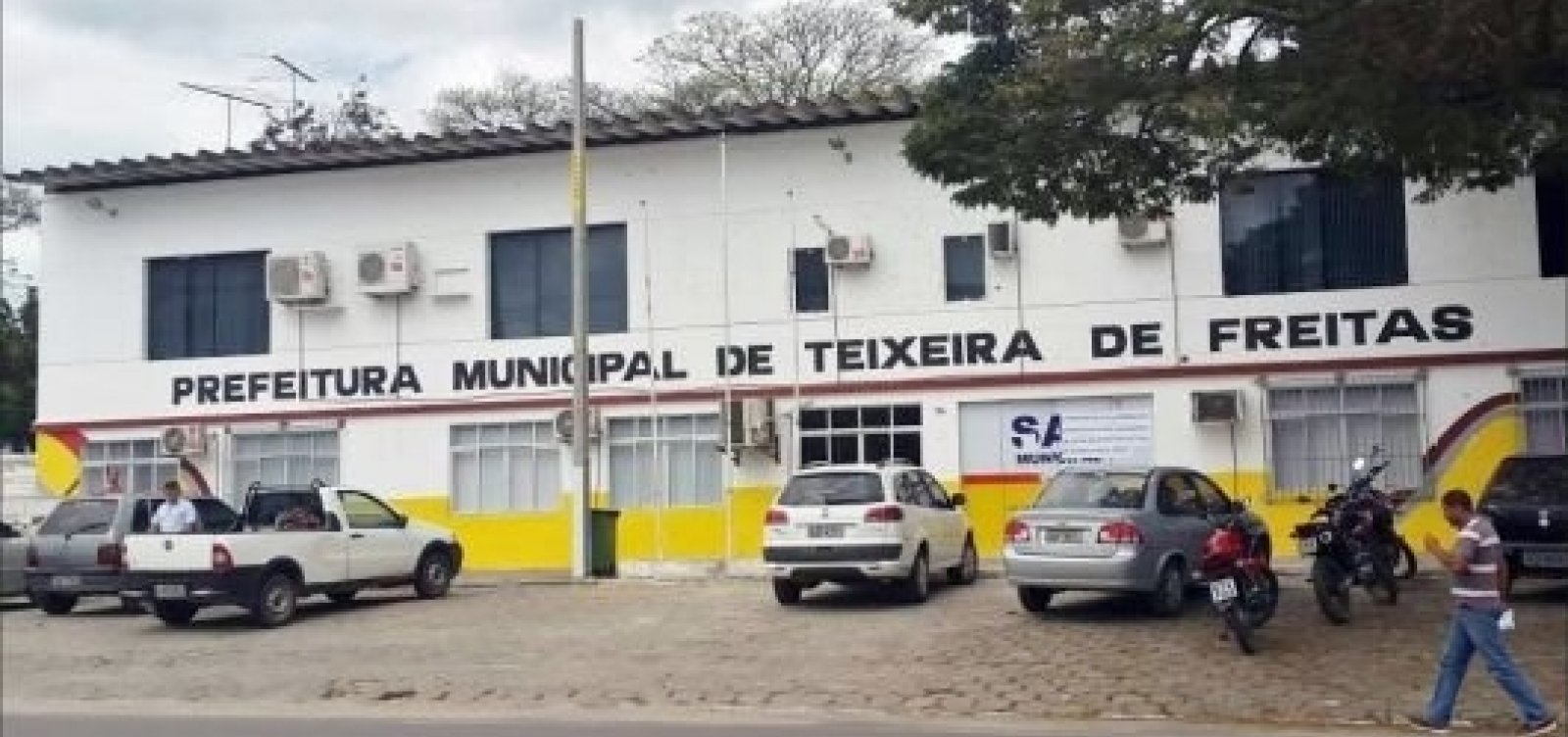 Prefeitura convoca aprovados em concursos públicos municipais