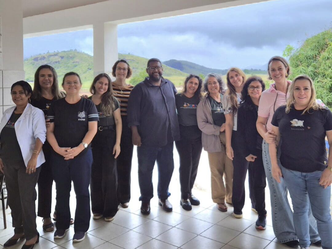 Leia mais sobre o artigo Projeto Itinerante leva equipe do CREI a escolas de distritos de Teixeira de Freitas